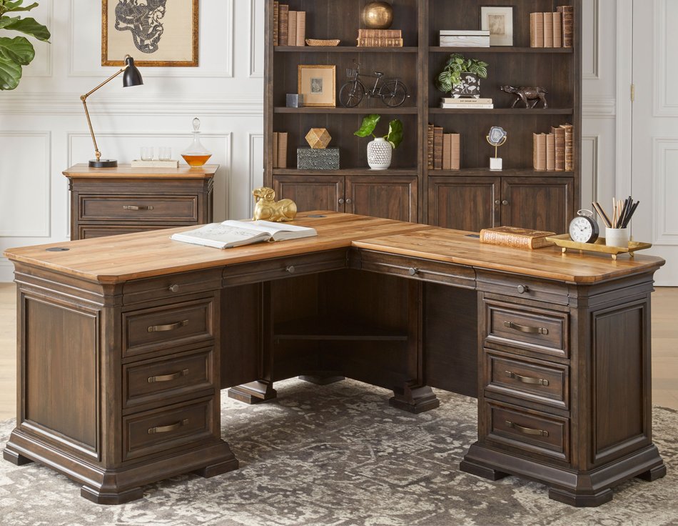 Pedestal Desk w/ Return