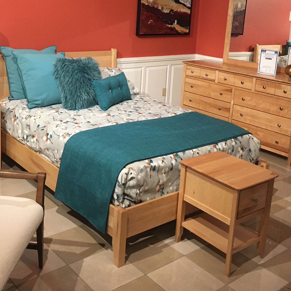 4 Piece King Bedroom