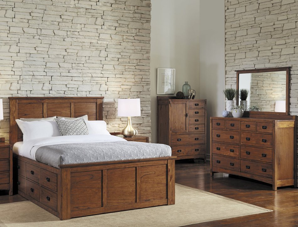 4 Piece Queen Storage Bedroom