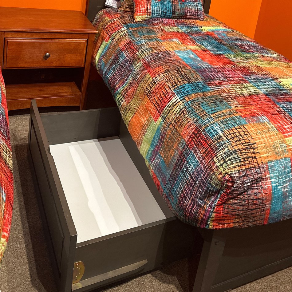 Twin/Full Drawers