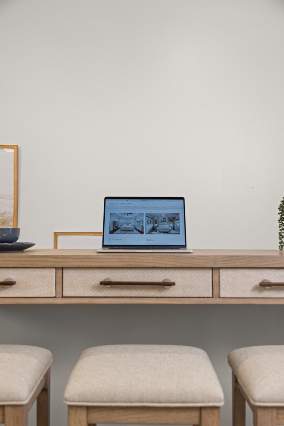 4 Piece Console Bar