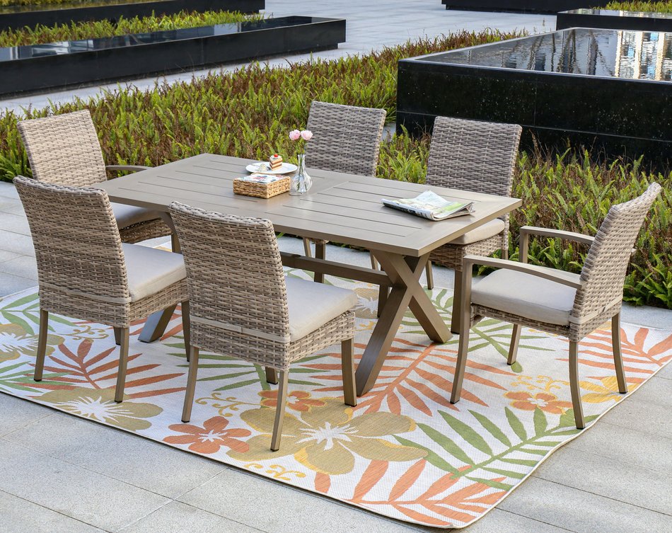 7PC Outdoor Set