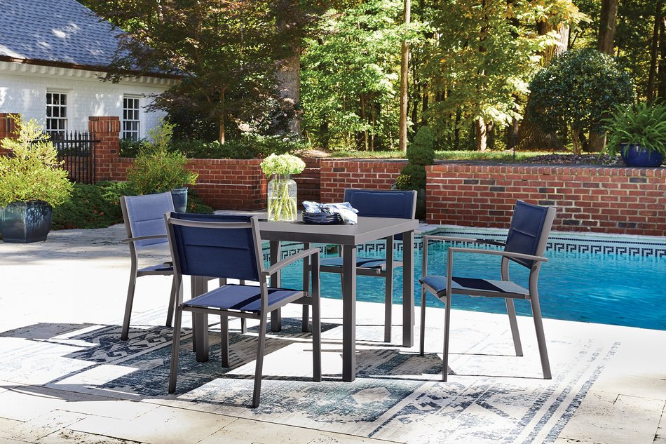 5 Piece Outdoor Dining Set