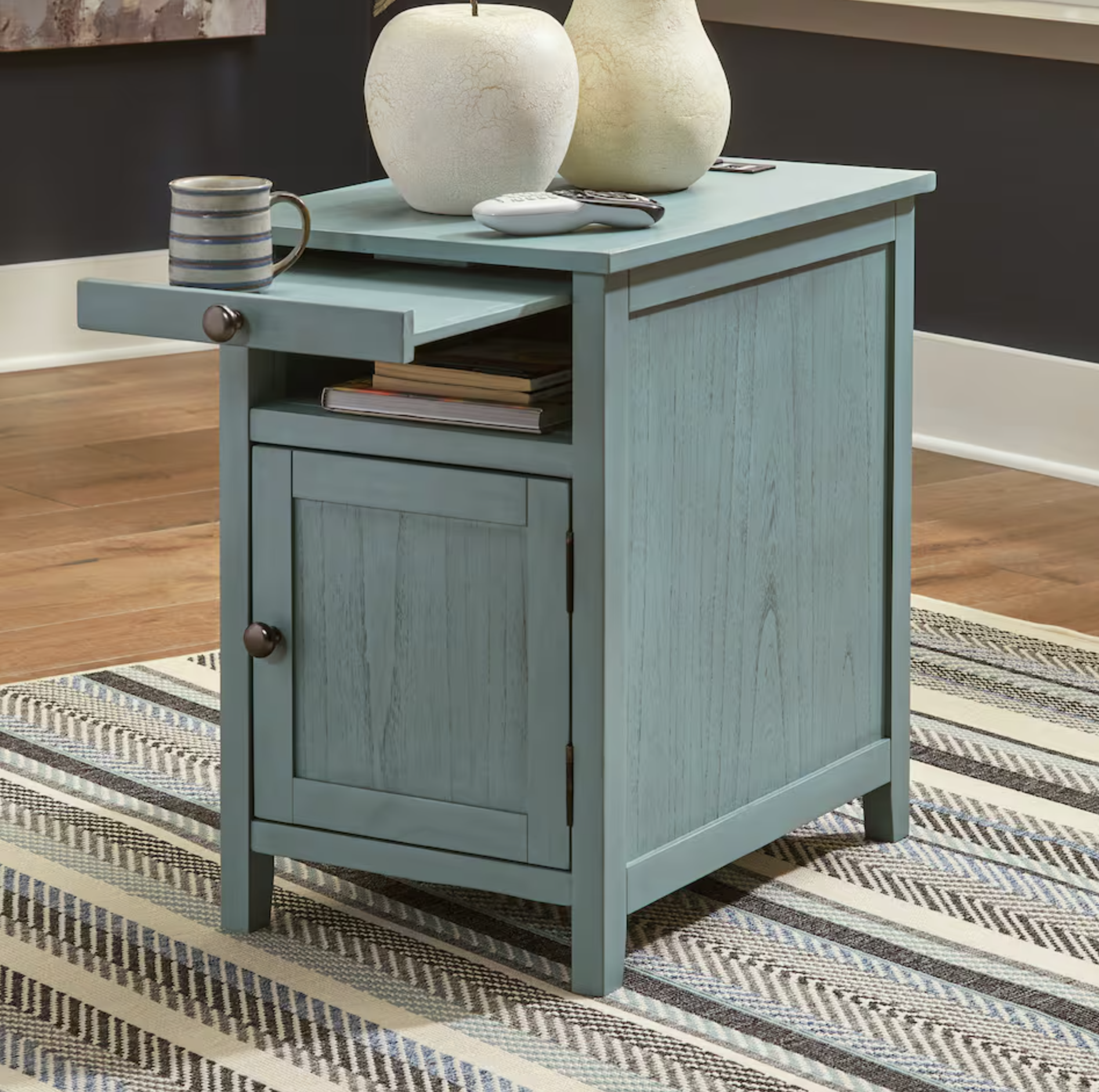 Chairside Table Chairside Table